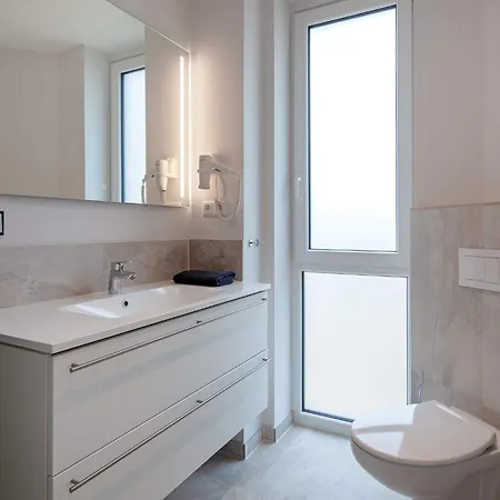 Exklusive Meerblickwohnung In 1 Reihe アパート *